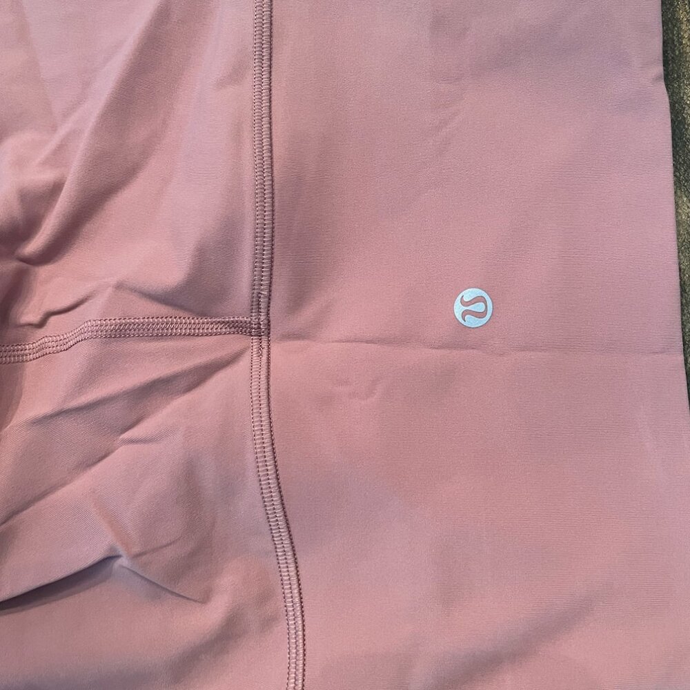 LULULEMON LEGGINGS! Blush pink color